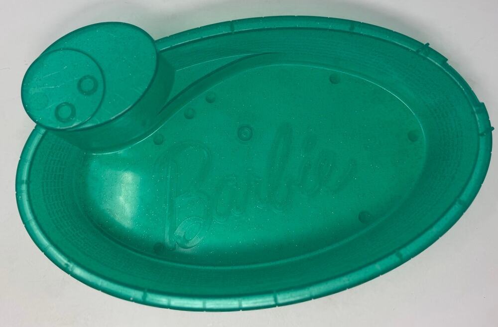 Mattel Barbie Dreamhouse Green Pool 2019 GHL91192